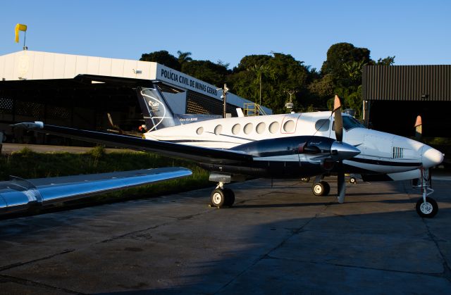 Beechcraft Super King Air 200 (PT-WNN)