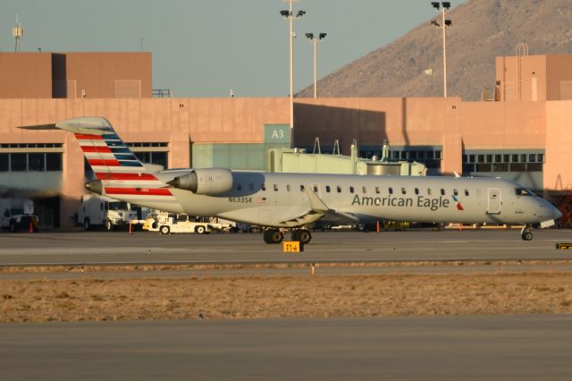 Canadair Regional Jet CRJ-700 (N633SK)