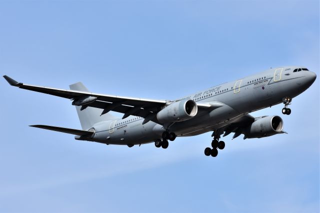 Airbus A330-300 (ZZ338) - Royal Air Force Airbus KC2 Voyager (A330-243MRTT) arriving at YYC on Mar 31.