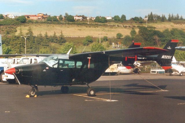 Cessna Super Skymaster (N2129X) - Seen here in may-89.br /br /Reregistered N337V,br /then C-FVOW 29-Jul-96,br /then N748X 21-Nov-17.