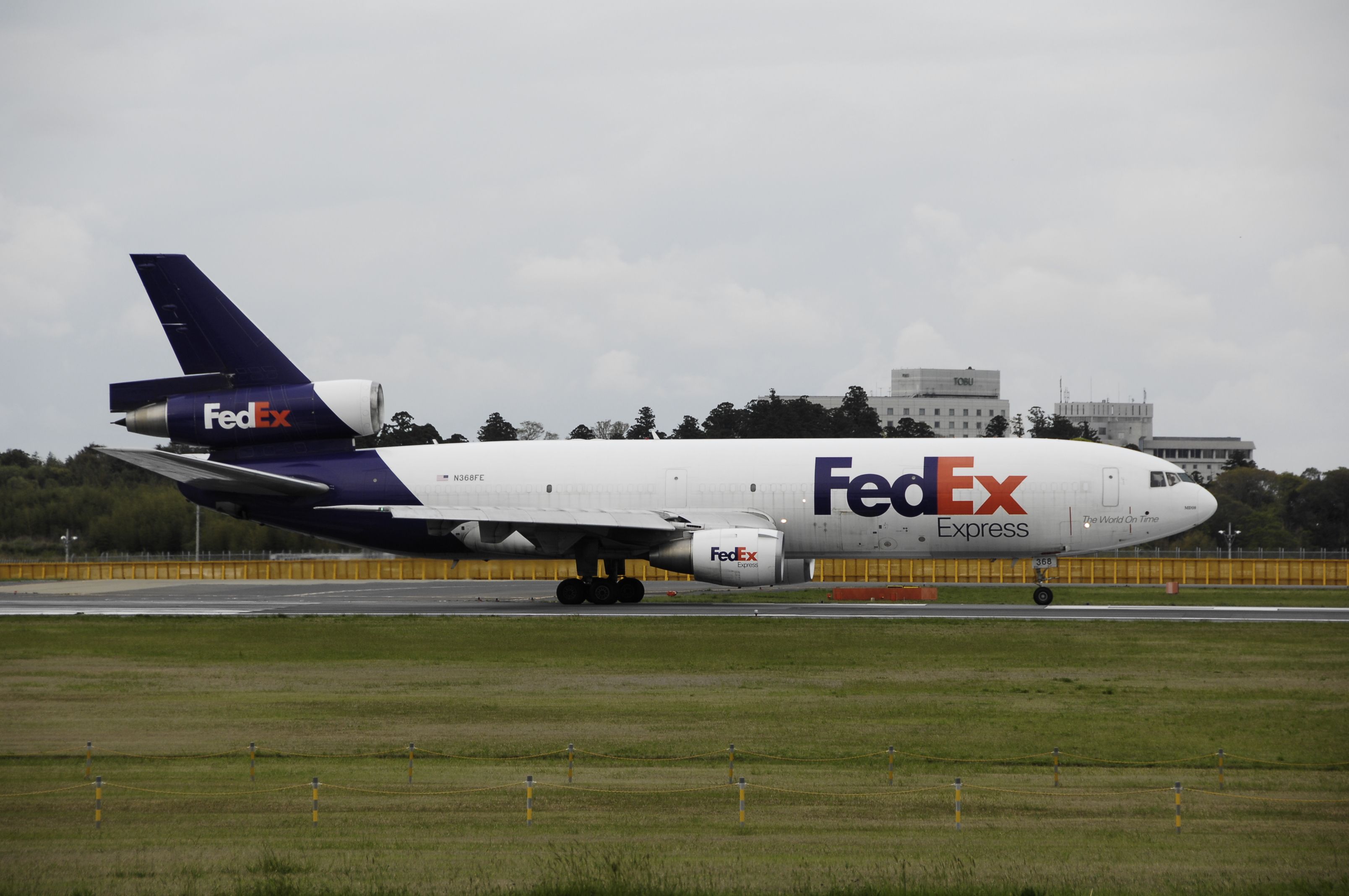 McDonnell Douglas DC-10 (N368FE) - Departure at NRT Airport R/W16R on 2012/04/30