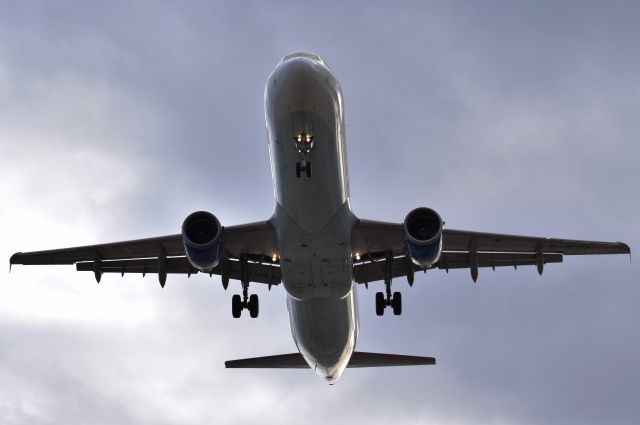 Airbus A321 (G-TCDV)