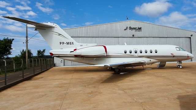 Hawker Beechcraft 4000 (PP-MBX)