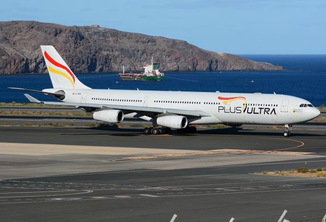 Airbus A340-300 (EC-MQM)