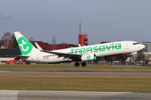 Boeing 737-800 (PH-HZW)