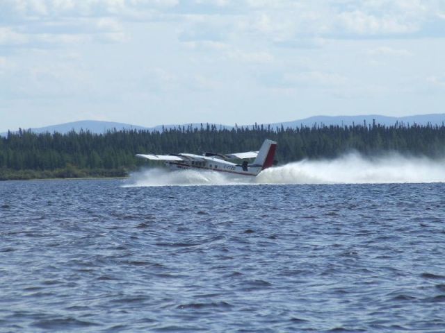 De Havilland Canada Twin Otter (C-FIZD) - Terrington basin