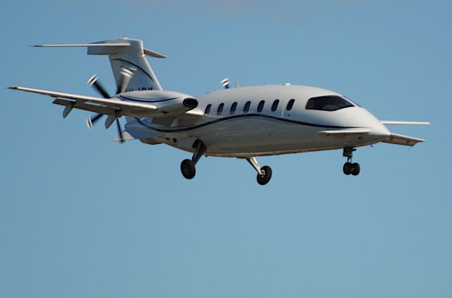 Piaggio P.180 Avanti (VH-ICK)