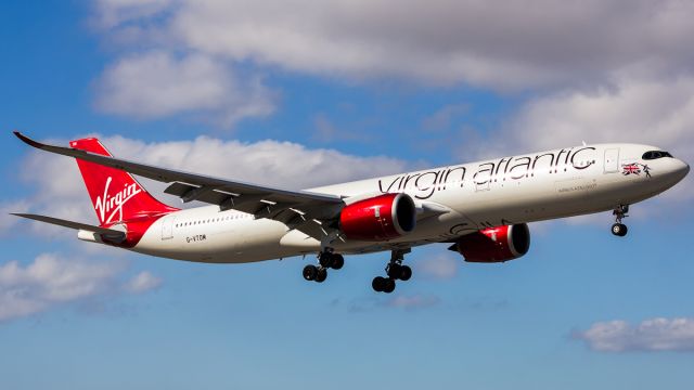 Airbus A330-900 (G-VTOM)