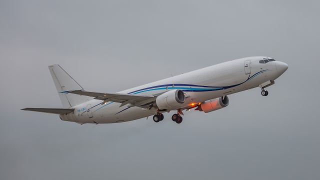 BOEING 737-400 (P4-EBO)