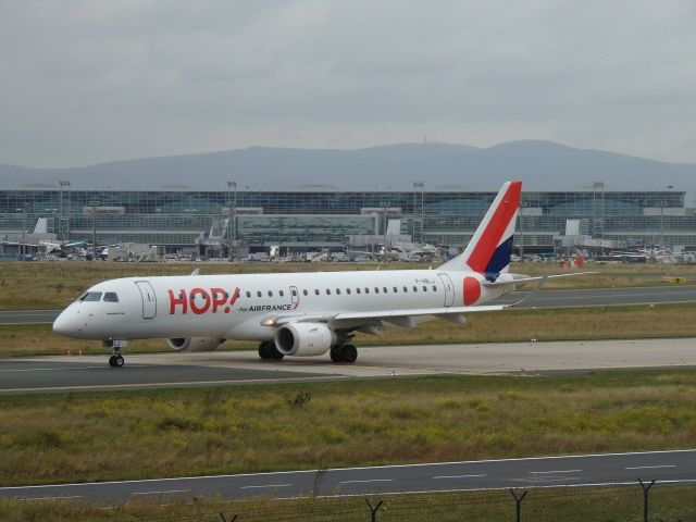 Embraer ERJ-190 (F-HBLJ) - HOP!br /Embraer ERJ-190br /F-HBLJ  cn 19000311br /Aeroporto Internacional de Frankfurt - Alemanha (EDDF / FRA)br /Date: September 08, 2017br /Photo: Marcos Pereirabr /Comments: Delivered 23sep2009 to Air France and 31Mar2013 in pinted HOP!br /Instagram: @map1982  @map_spotter  @aeroportodepousoalegre