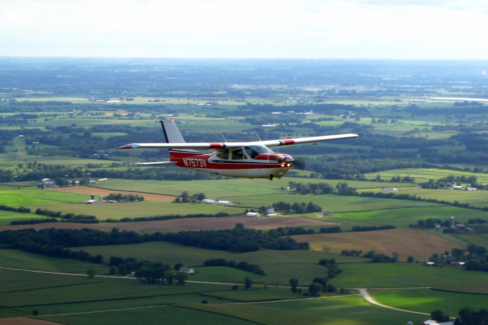 Cessna Cardinal (N7573V)