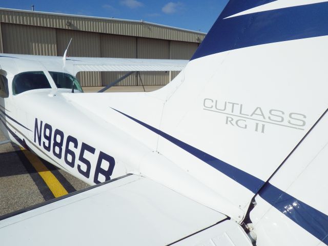 Cessna Cutlass RG (N9865B)