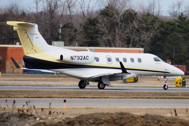 Embraer Phenom 300 (N732AC) - Privately owned Embraer Phenom 300 (E55P) departing Runway 14 at the Buffalo Niagara International Airport