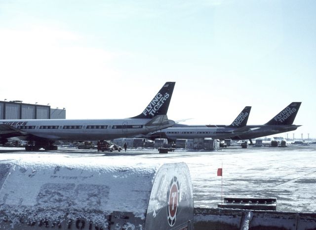 McDonnell Douglas DC-8-60 (N868FT) - Photo taken at the cargo ramp of Flying Tigers at ORD on a very cold winter day.