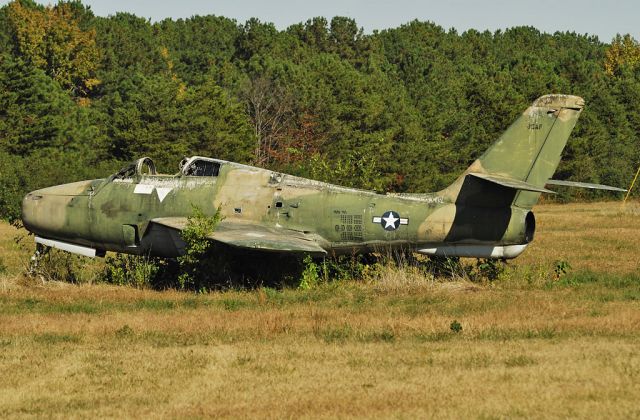 52-6476 — - US Air Force - Republic F-84F Thunderstreak - 52-6476 at Mercer Airfield 2010-10-22.