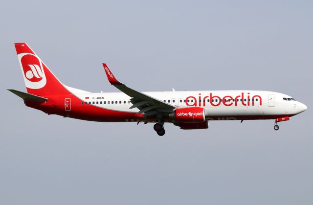 Boeing 737-800 (D-ABKN)