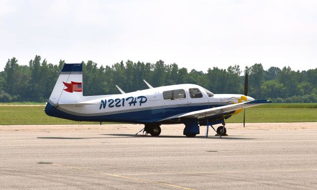 Mooney M-20 (N221HP) - Mooney M20F N221HP in Ann Arbor 