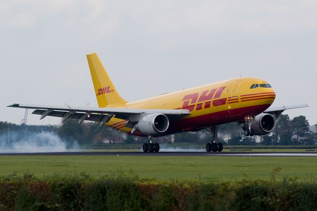 Airbus A300F4-200 (EI-OZB)