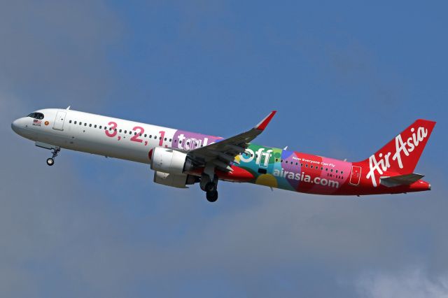 Airbus A321neo (9M-VAA) - "3,2,1 take off" livery