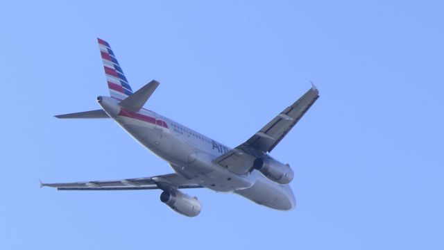 Airbus A319 (N835AW)