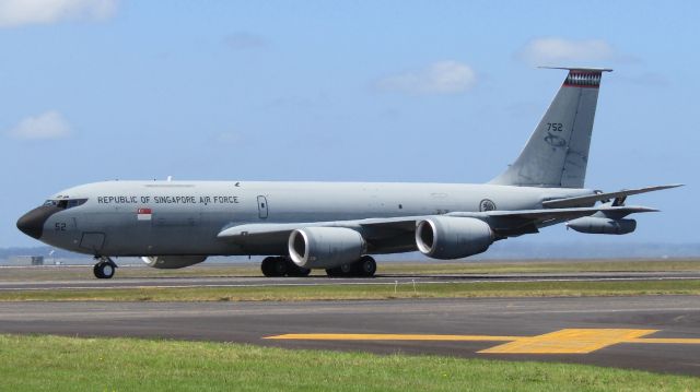 Boeing C-135FR Stratotanker (N752) - Singaporean KC-135R brought in to take Aloysius Pang's body home to Singapore after a military training accident in Waiouru from compulsory service.