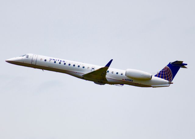 Embraer ERJ-145 (N11193) - At Shreveport Regional. 