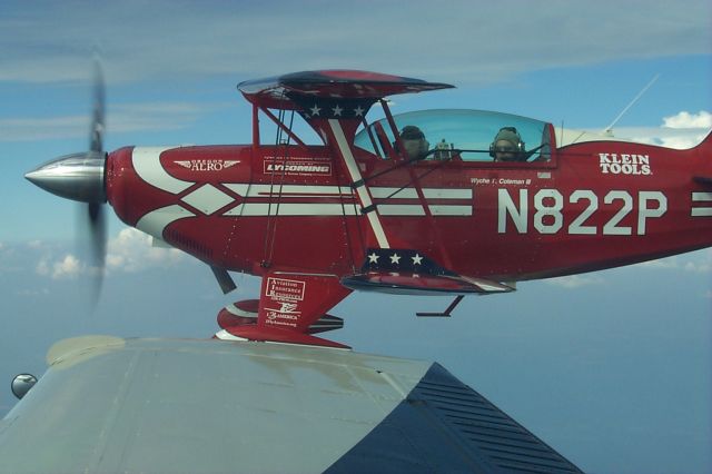 Piper PA-24 Comanche (N822P) - On the way to airshow in Ft. Worth, TX flying with 455DC