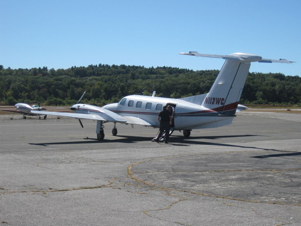 Piper Cheyenne 3 (N113WC) - Unloading after arriving from Trenton, NJ (KTTN).