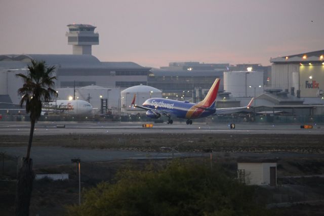 Boeing 737-700 (N283WN)