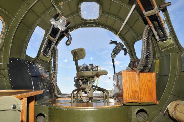 Boeing B-17 Flying Fortress —