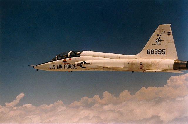 Northrop T-38 Talon (68-8395) - Profile shot of T-38 serial number 68-8395 during a flight from KFWH