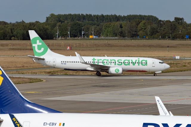 Boeing 737-800 (PH-HZI)