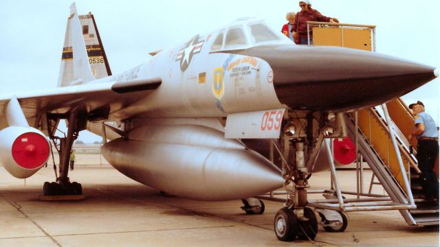 — — - SAC Air Museum, Offutt AFB. Oct, 1982