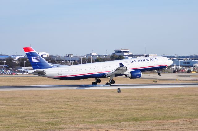 Airbus A330-300 (N277AY)