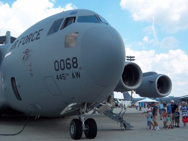 — — - C17 GLOBEMASTER II