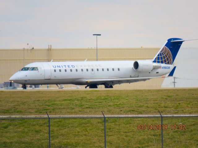 Canadair Regional Jet CRJ-200 (N986SW)