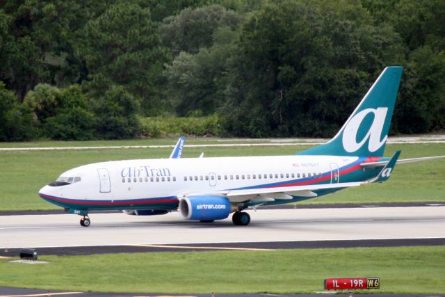 Boeing 737-700 (N315AT) - AirTran Flight 457 (N315AT) departs Runway 19R at Tampa International Airport enroute to Luis Munoz Marin International Airport