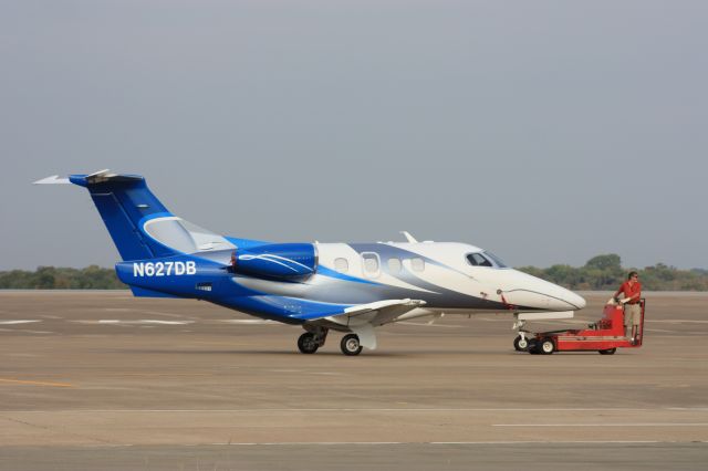 Embraer Phenom 100 (N627DB)