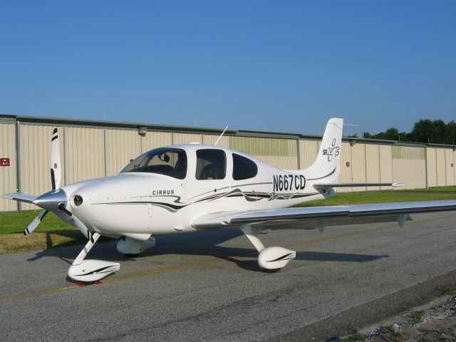 Cirrus SR-22 (N667CD)