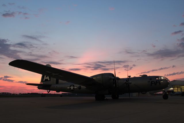 Boeing B-29 Superfortress (N529B)