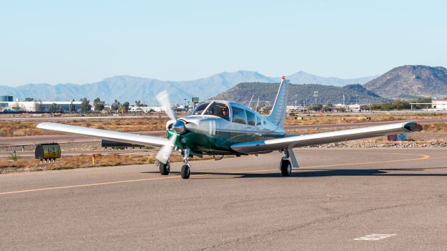 Piper Cherokee (N55960) - Receiving Delivery after Purchase