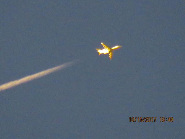 Bombardier Challenger 300 (N763MT)