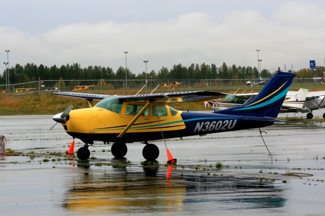 Cessna Skyhawk (N3206U)