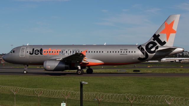 Airbus A320 (VH-VGR)