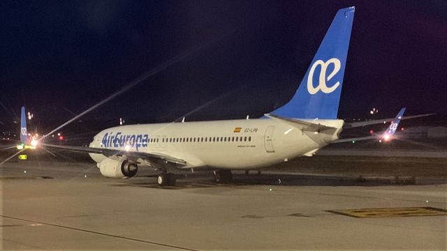 Boeing 737-800 (EC-LPR) - 4/29/19