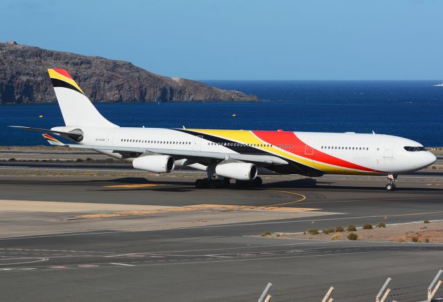 Airbus A340-300 (9H-AHUB)