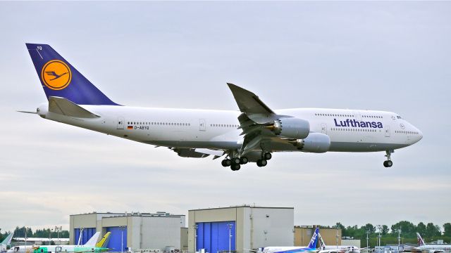 BOEING 747-8 (D-ABYQ) - BOE36 on final to Rwy 16R to complete a flight test on 7/22/14. (LN:1503 / cn 37840).