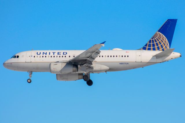 Airbus A319 (N807UA) - United 1058 from Montrose, CO. 15 Feb 21.