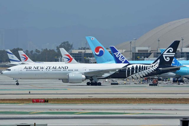 BOEING 777-300 (ZK-OKN) - Air New Zealand Boeing 777-319ER ZK-OKN at LAX on May 3, 2016. 