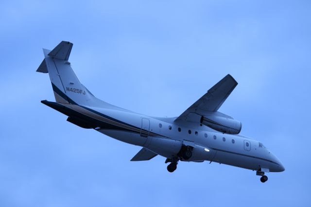 Fairchild Dornier 328JET (UJC25)